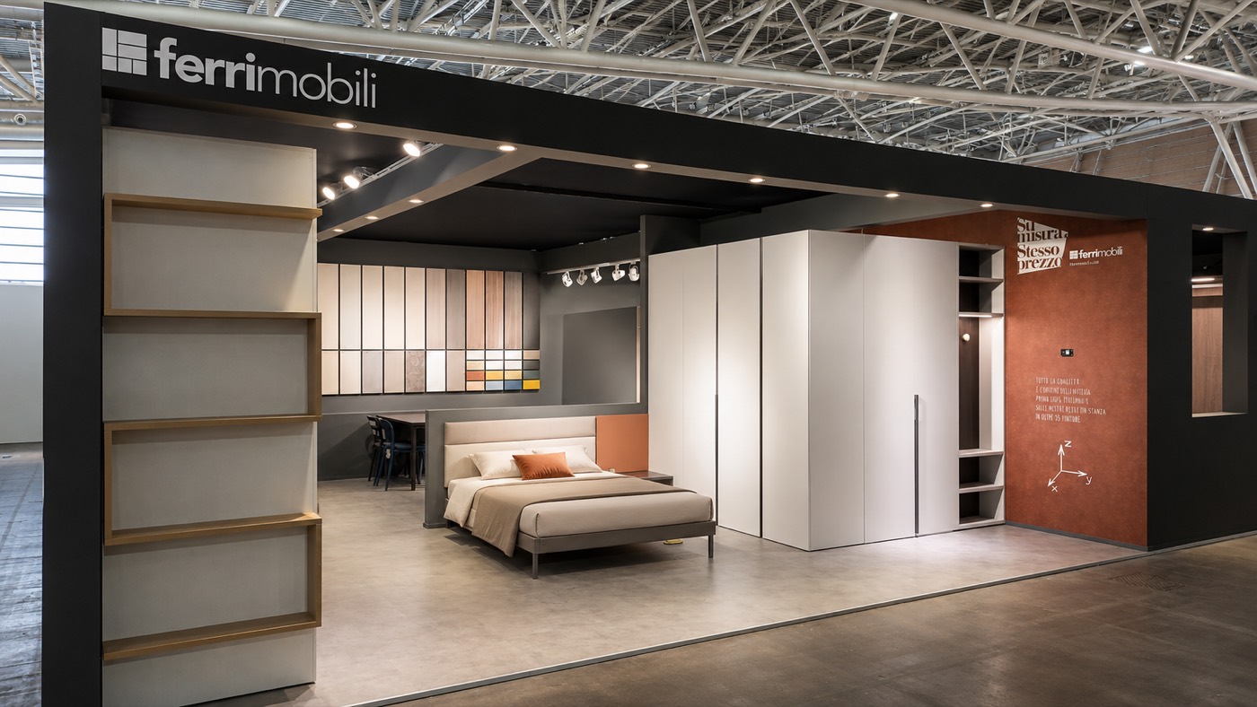 Stand Ferri Mobili